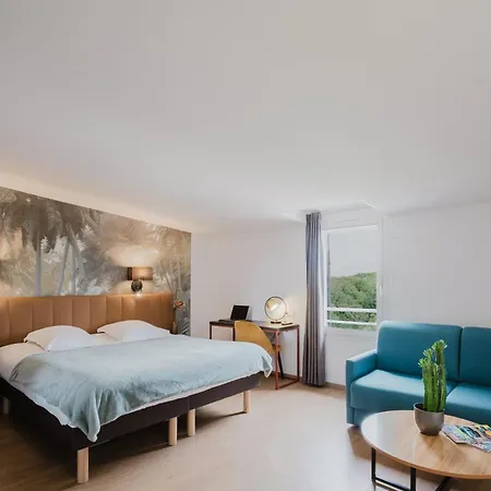 Amaya Hotel