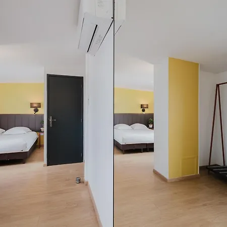 Отель Amaya 3*