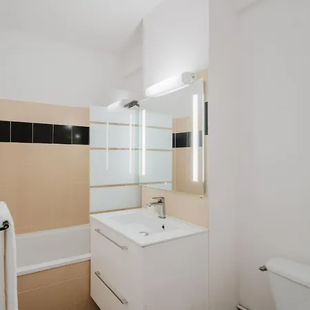 Amaya Hotel Ambares-et-Lagrave