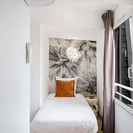 Amaya Hotel