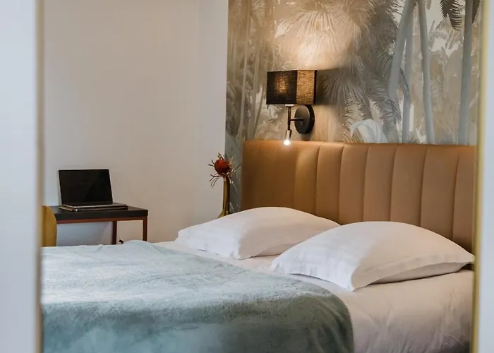 Amaya 3* Ambares-et-Lagrave